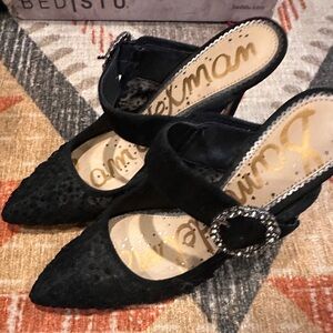 Sam Edelman Lacey black heals with diamond look buckle